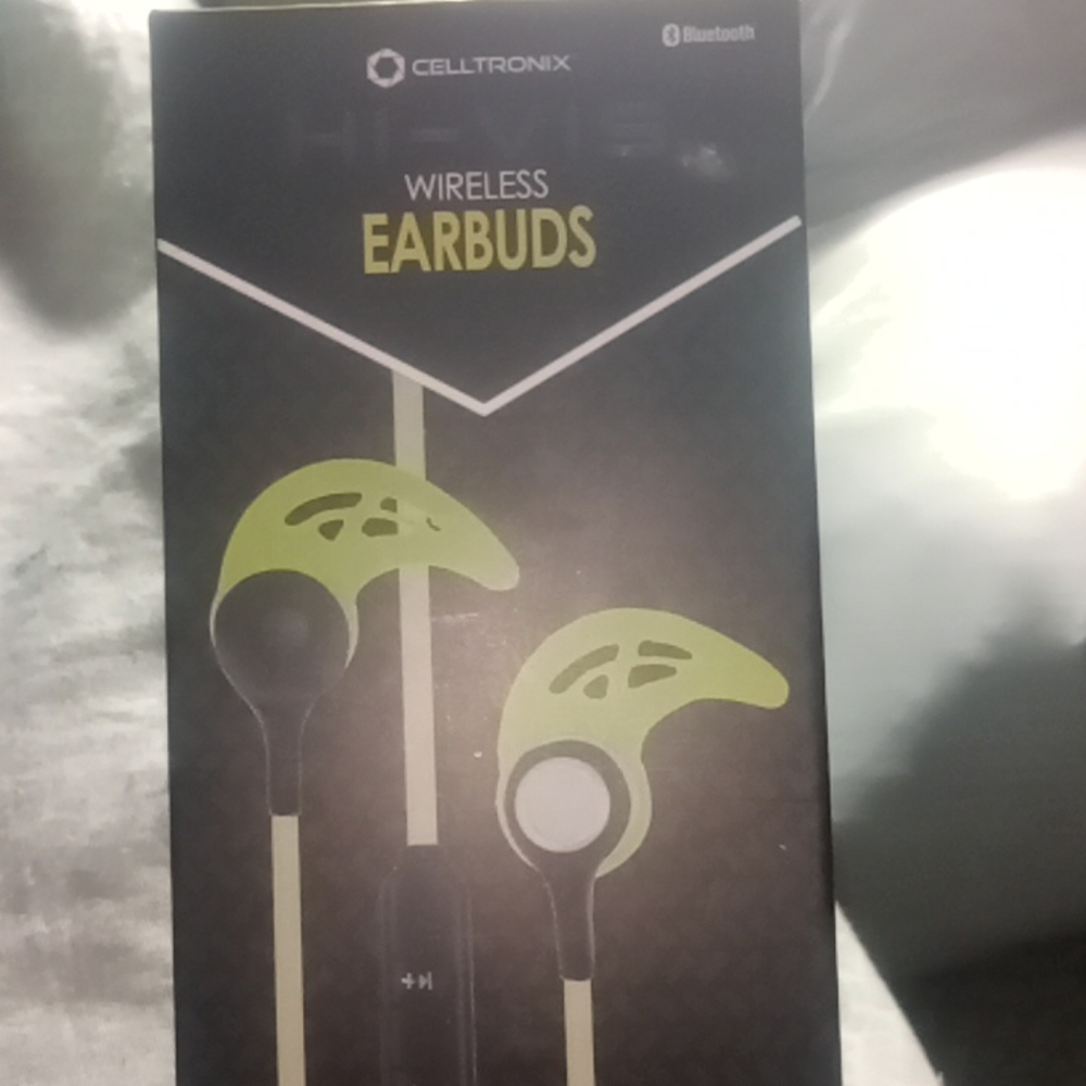 HI vis wireless earbuds by celltronix